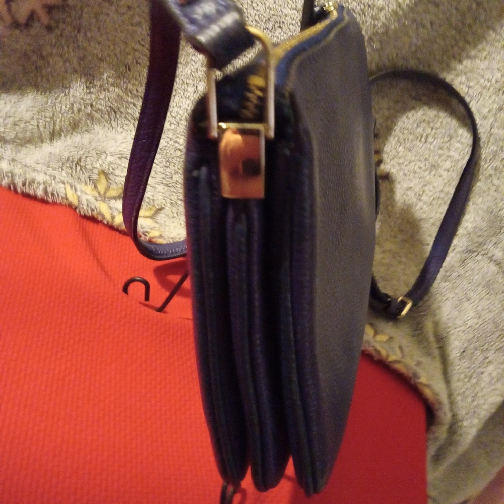 Kate Spade Grape Pebbled Leather Crossbody Bag and Wallet Set EUC - Picture 3 of 16